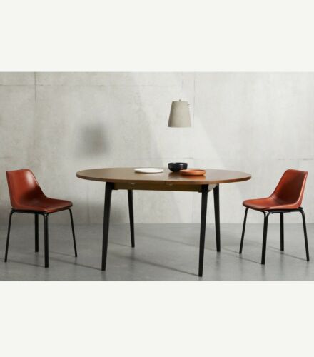 Made.com Lucien4-6 Seat Round Extending dining table, Dark RRP £725
